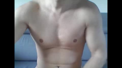 Snapshot of hardwanker75 chatting on January 13, 8:26 am hardwanker75 online show from January 13, 8:26 am