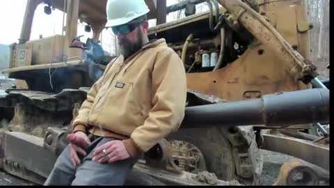 hardworkertn online show from December 16, 5:29 pm