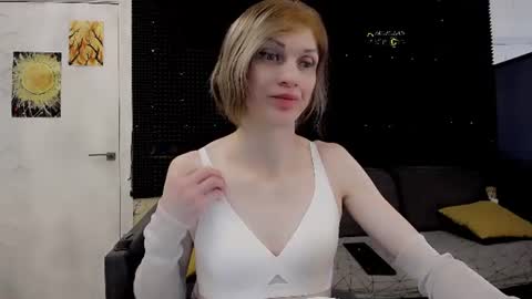Snapshot of hardy_green chatting on July 26, 5:37 am Miss Hardy online show from July 26, 5:37 am
