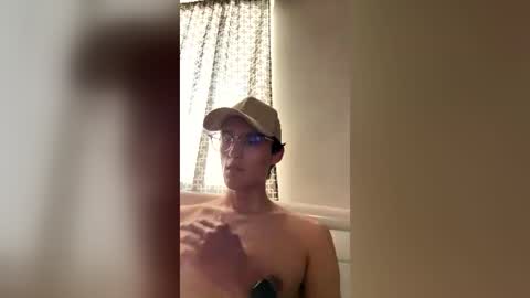 Snapshot of harfuch1234 chatting on July 9, 1:53 am harfuch1234 online show from July 9, 1:53 am