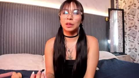 hari rouse  online show from July 16, 7:53 pm