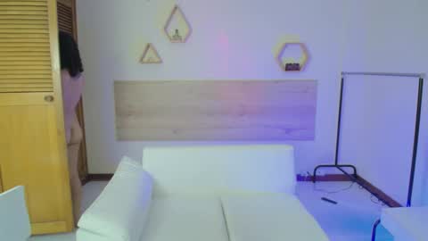 harknite online show from December 11, 11:43 pm