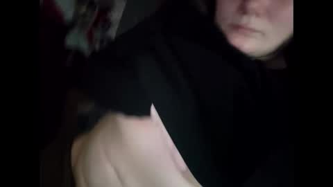 Snapshot of harleen848 chatting on February 19, 12:35 am harleen848 online show from February 19, 12:35 am