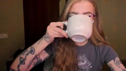 Julia online show from November 27, 5:53 am