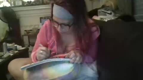 Snapshot of harleyquinnsey chatting on October 1, 6:19 am Harley online show from October 1, 6:19 am