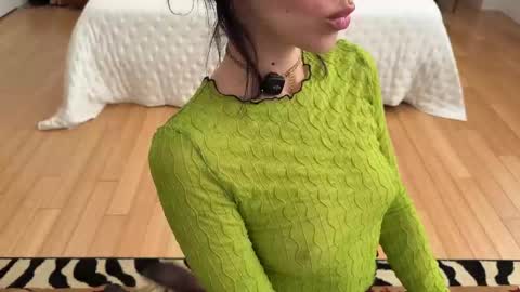 Harlow  online show from March 29, 4:40 pm