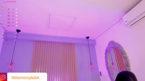 Snapshot of harmonybabe_ chatting on January 5, 12:09 am Harmony online show from January 5, 12:09 am