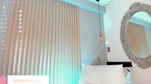 Snapshot of harmonybabe_ chatting on February 16, 2:09 am Harmony online show from February 16, 2:09 am