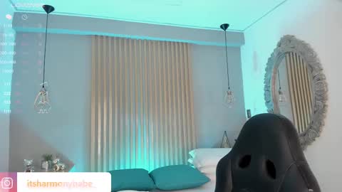 Snapshot of harmonybabe_ chatting on March 1, 11:26 pm Harmony online show from March 1, 11:26 pm