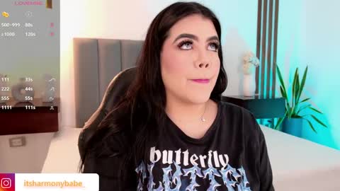 Snapshot of harmonybabe_ chatting on May 31, 8:32 pm Harmony online show from May 31, 8:32 pm