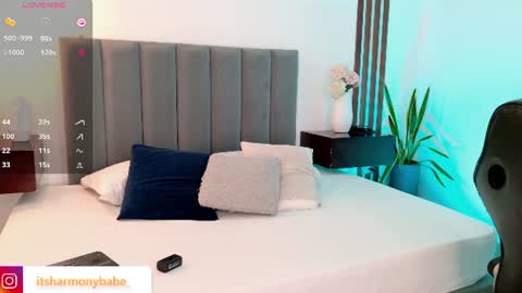 Snapshot of harmonybabe_ chatting on June 10, 9:03 pm Harmony online show from June 10, 9:03 pm