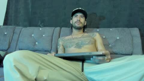 harold_999 online show from March 27, 12:49 am