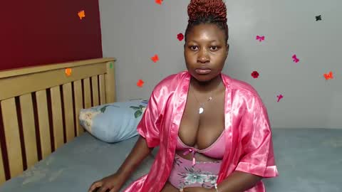 Snapshot of harriegrovin chatting on January 15, 2:49 am Grovin online show from January 15, 2:49 am