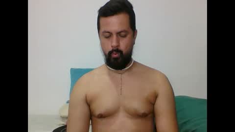 Snapshot of harry_goldenmillerx10fun chatting on February 11, 12:38 am  Harry    online show from February 11, 12:38 am