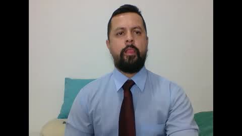 Snapshot of harry_goldenmillerx10fun chatting on March 5, 8:42 pm  Harry    online show from March 5, 8:42 pm