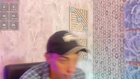 Snapshot of harry_salvatore chatting on April 24, 11:45 am Harry Salvatore online show from April 24, 11:45 am