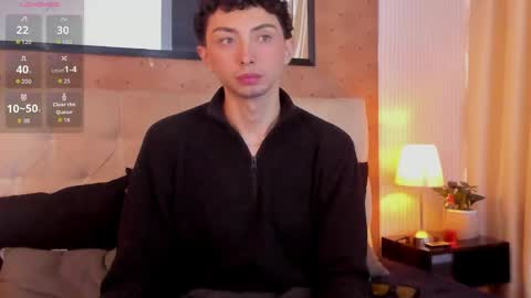 Snapshot of harry_salvatore chatting on May 8, 11:37 am Harry Salvatore online show from May 8, 11:37 am