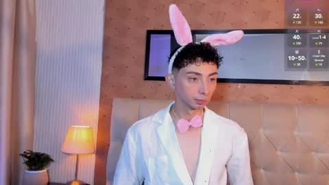 Snapshot of harry_salvatore chatting on May 30, 11:51 am Harry Salvatore online show from May 30, 11:51 am