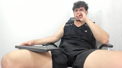 Snapshot of harrydaviss chatting on November 24, 5:56 pm alpha online show from November 24, 5:56 pm