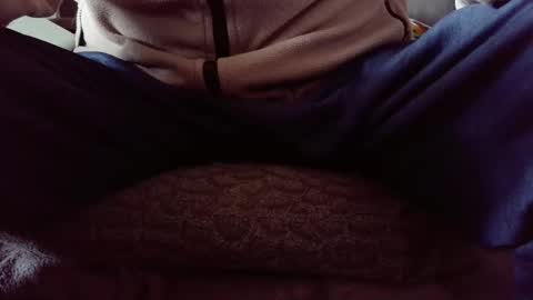 Snapshot of hartl1112 chatting on November 28, 10:18 am hartl1112 online show from November 28, 10:18 am