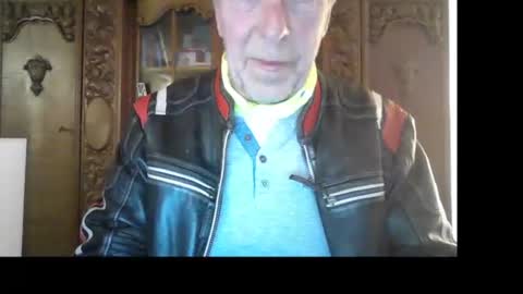 hot n  nasty online show from April 16, 9:50 pm