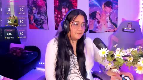 karen  online show from December 20, 1:02 am