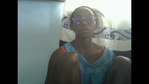 Snapshot of harysette chatting on January 3, 8:32 am harysette online show from January 3, 8:32 am