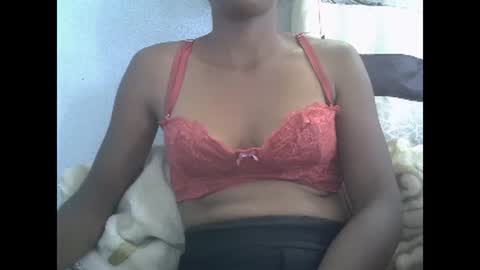 Snapshot of harysette chatting on January 13, 12:02 pm harysette online show from January 13, 12:02 pm