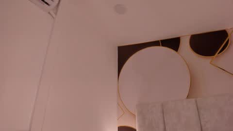 has_gonzalezz online show from February 10, 3:10 am