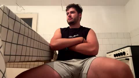 Snapshot of hasabigonev14 chatting on July 25, 5:54 pm THEBIGONEV14 online show from July 25, 5:54 pm