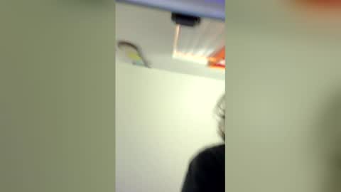 Snapshot of hashg0d chatting on December 5, 2:58 pm hashg0d online show from December 5, 2:58 pm