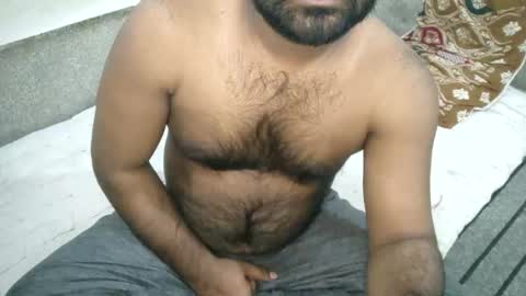 Snapshot of hasib212 chatting on November 18, 10:52 am Mr. Devil online show from November 18, 10:52 am