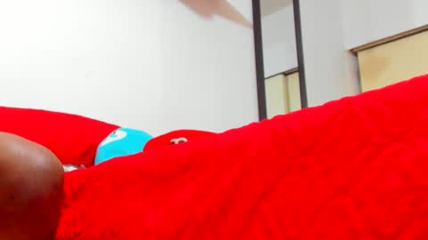 Snapshot of hathor_01_ chatting on January 22, 3:18 pm andres online show from January 22, 3:18 pm