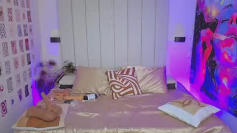 Snapshot of hathor_nore chatting on June 18, 2:01 am Alicia online show from June 18, 2:01 am