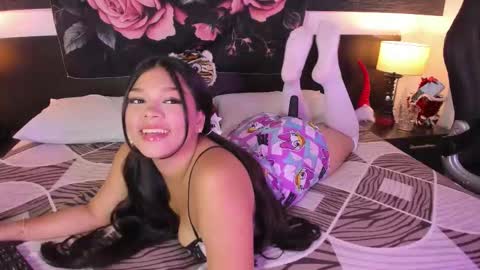 Snapshot of hatsajones chatting on January 15, 4:17 am hatsajones online show from January 15, 4:17 am