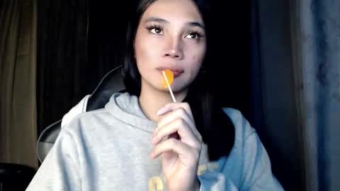 Snapshot of having_morning_wood chatting on November 24, 11:10 am LALA A online show from November 24, 11:10 am