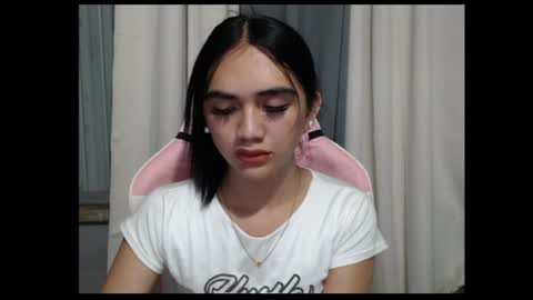 Snapshot of hawadiha chatting on July 17, 6:57 pm LIX online show from July 17, 6:57 pm