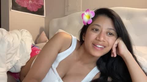 Snapshot of hawaiigirl_ chatting on June 3, 4:59 am hawaiigirl_ online show from June 3, 4:59 am