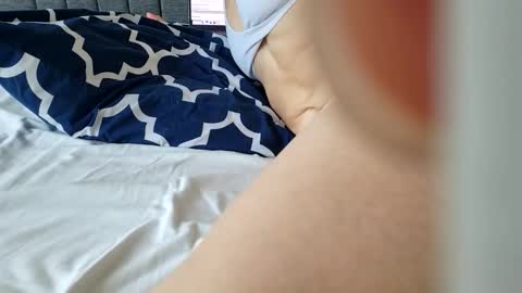 Snapshot of hawt_ass_milf chatting on September 10, 10:54 pm Amber - or vip online show from September 10, 10:54 pm