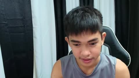 Snapshot of hayden_cumgiver chatting on December 14, 10:14 pm jon hayden online show from December 14, 10:14 pm