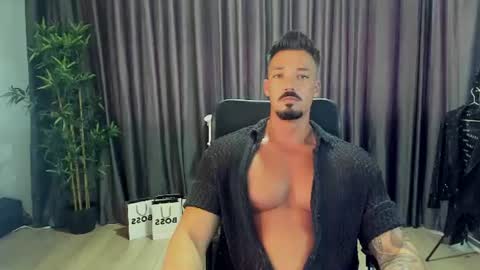 HaydenSpears online show from July 3, 1:28 pm