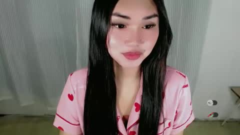 haylee online show from June 11, 5:16 am