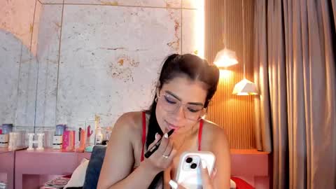 haylenpark online show from September 15, 10:04 am