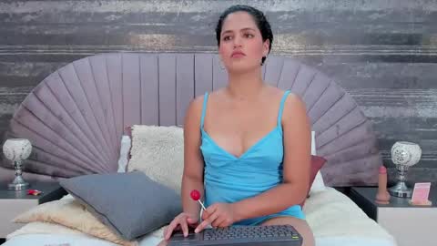 Hayli  online show from May 9, 1:05 pm