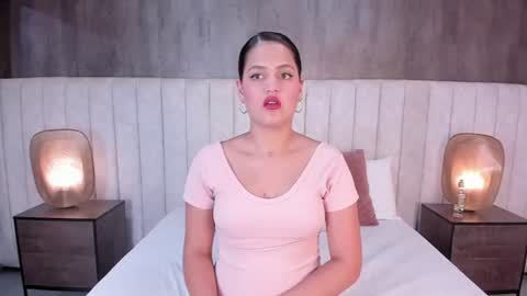 Hayli  online show from July 25, 2:25 pm