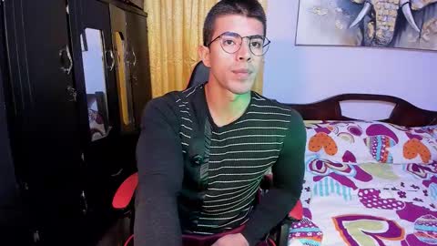 Snapshot of hazbinstudio chatting on October 23, 10:08 pm hazbinstudio online show from October 23, 10:08 pm