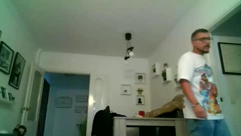 Snapshot of haze_john chatting on March 8, 5:28 pm haze_john online show from March 8, 5:28 pm