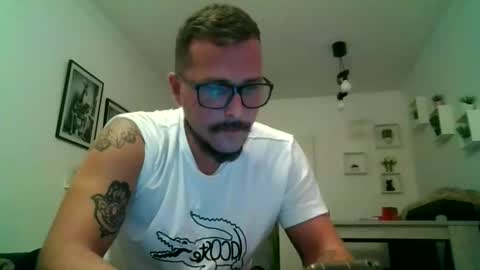 Snapshot of haze_john chatting on March 12, 7:09 pm haze_john online show from March 12, 7:09 pm