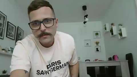 haze_john online show from May 8, 10:31 am