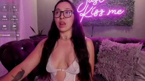 Maria  online show from May 16, 2:19 am